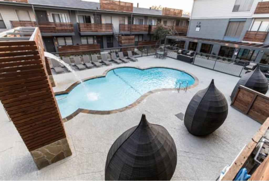Designed To Relax-No Parties Allowed Dallas Bagian luar foto